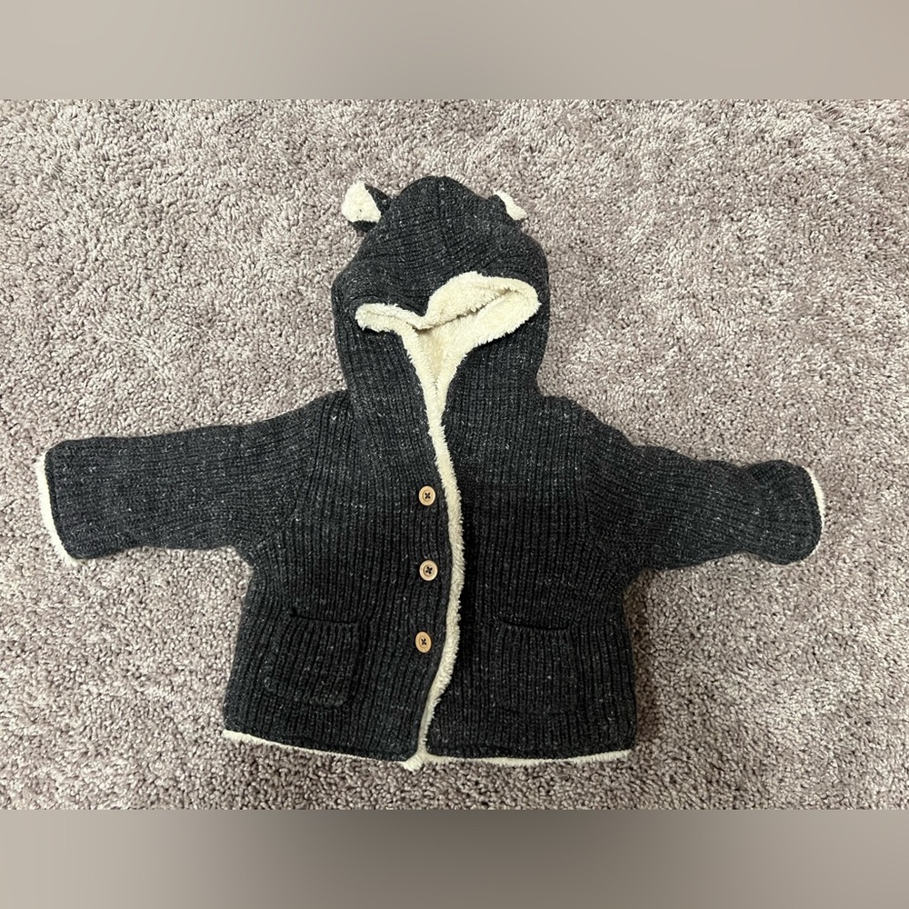 Gap Baby sweater with fleece lining
